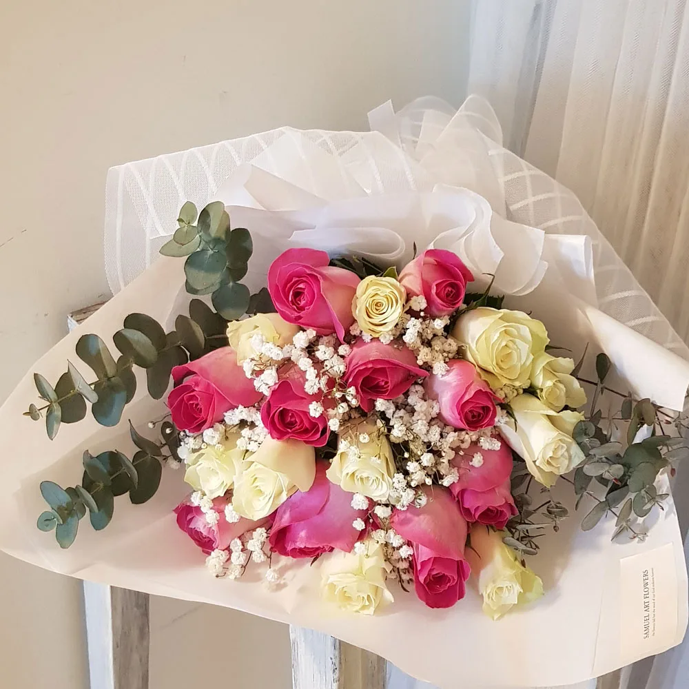 Pink & White Rose Bouquet - Image 2