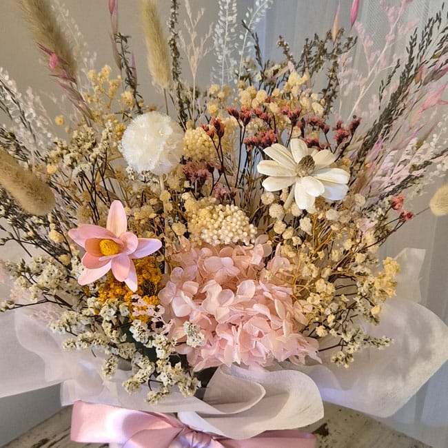 Dried Flower Vase Pink - Image 3